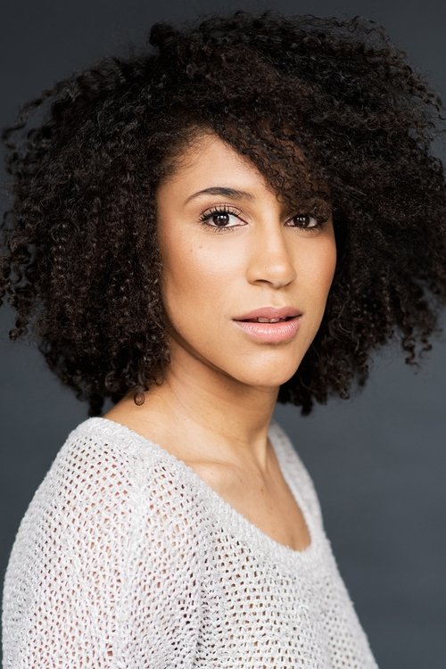 Florence Blain Mbaye as Laurence