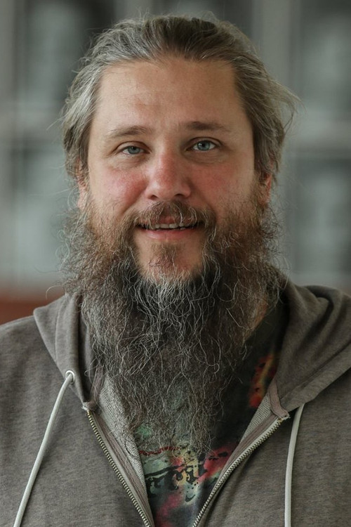 Ingomar Vihmar as Anton