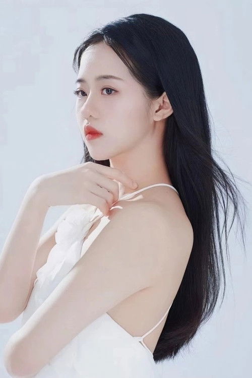 Chen Yunxi as Huang Lin