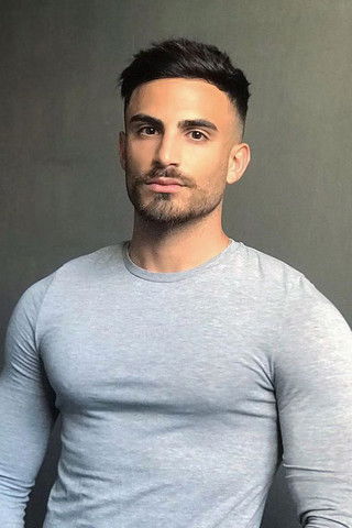 Antoine Goretti as Antoine