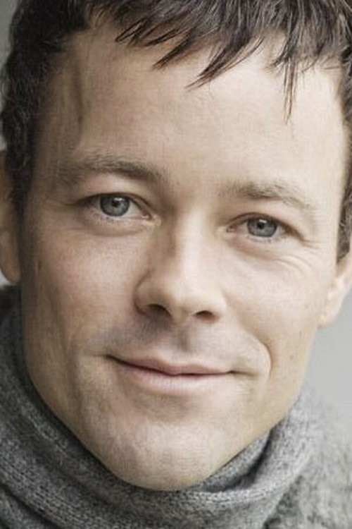 Darcy Belsher as Johnny