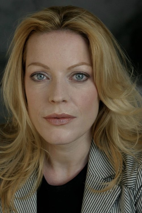 Sherie Rene Scott as Harper