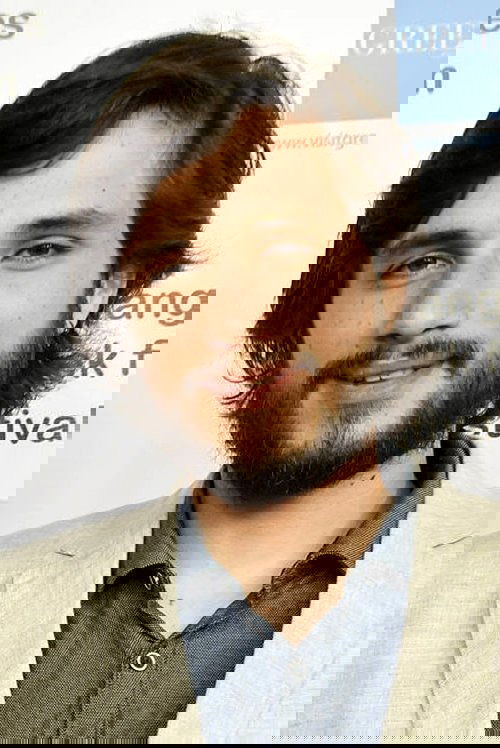 Giannis Niaros as Stavros