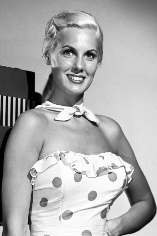 Dolores Rosedale as Elaine