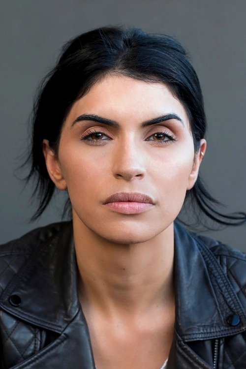 Michele Plaia as Veronica