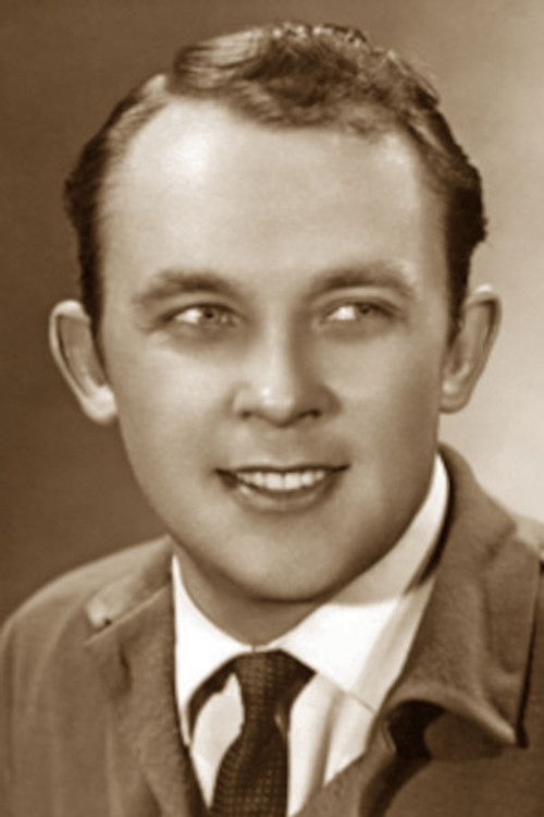 Oleg Letnikov as Hussar