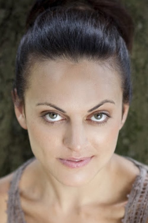 Alex Anasuya as Kira