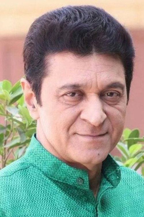 Jitendra Trehan as Varun's father