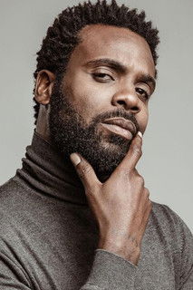 Rafael Zulu as Rogério