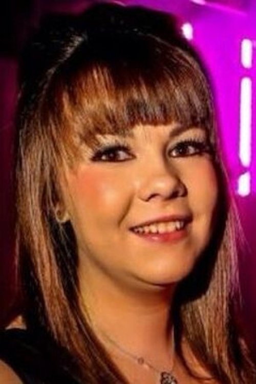 Michaela Dicker as Alice