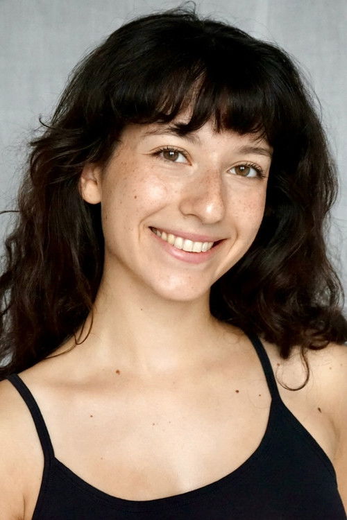 Blanche Brulhet-Ewen as Capucine