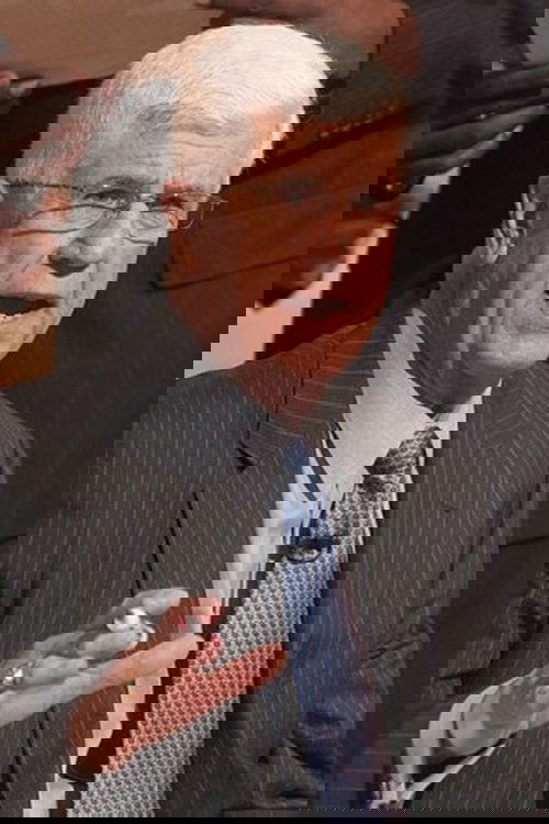 Del Harris as Del Harris