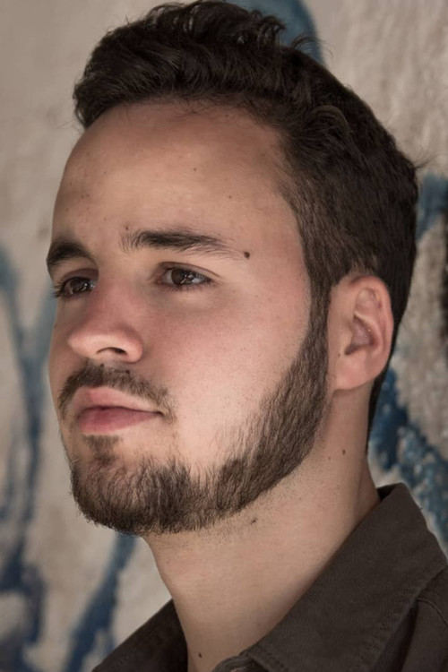 Guti González Alonso as Bruno / Hombre vendado