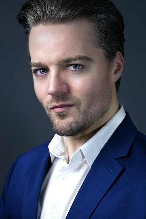 Matthew Ewald as Dylan