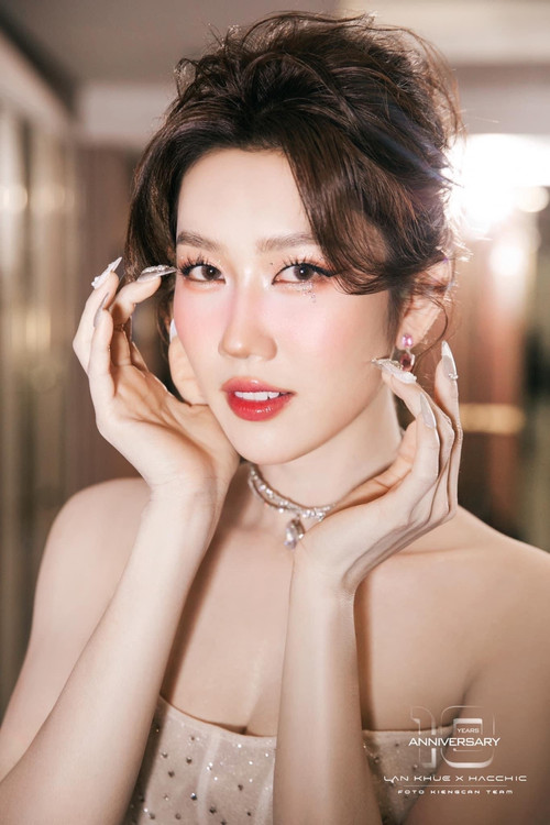 Thúy Ngân as Hải Đường