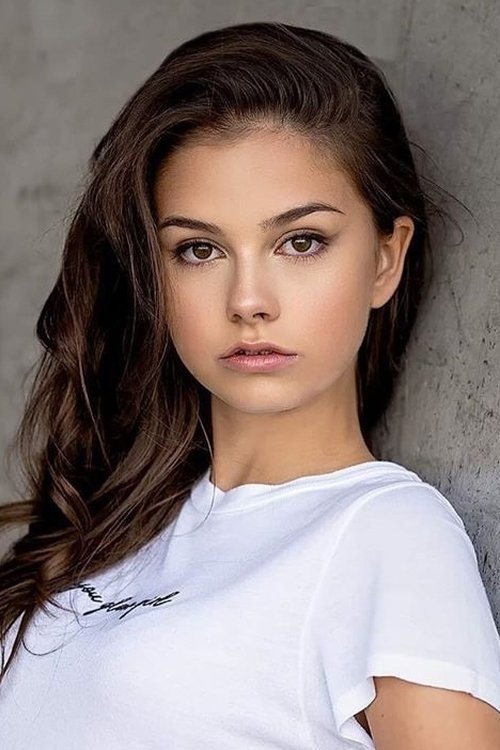 Karina Woźniak as Dusia, córka Joli i Marka