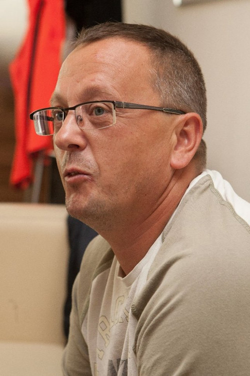 Gabi Pálok as Bence, Matuska unokája