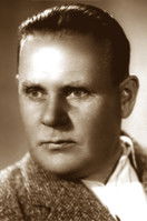 Pyotr Lobanov as сторож