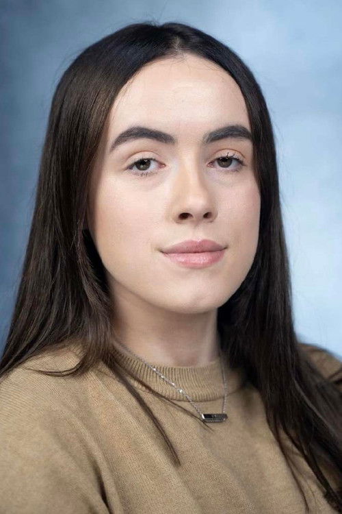 Eve Bowles as Carrie