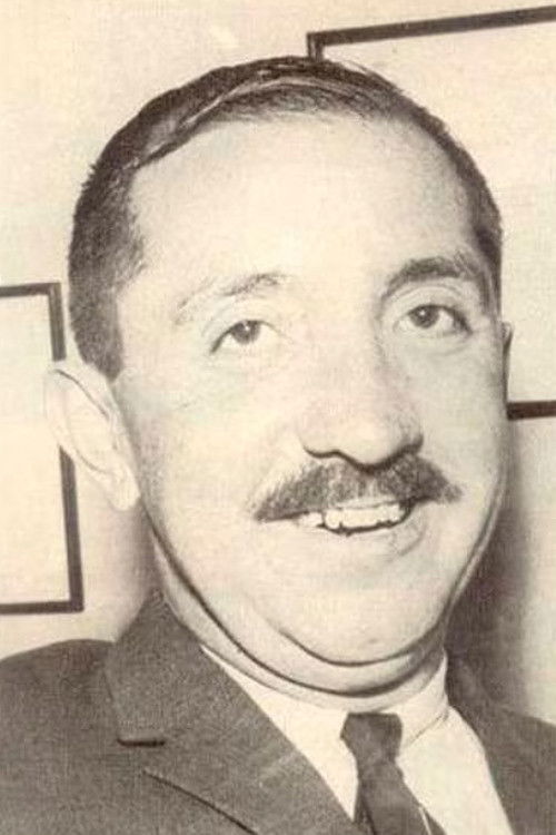 Fernando González Pacheco as 