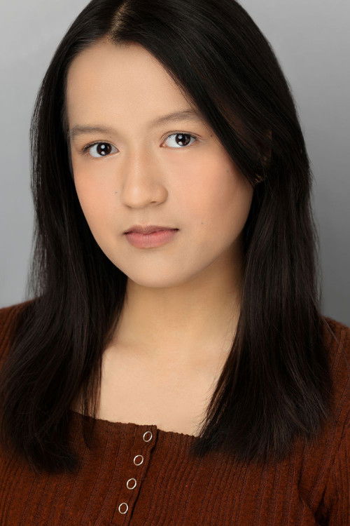 Gloria Aung as Grace Lee