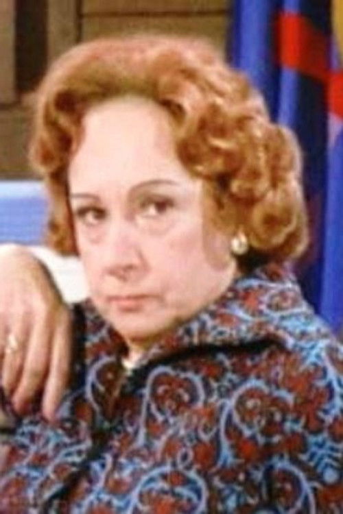 Dina Lisboa as Florinda