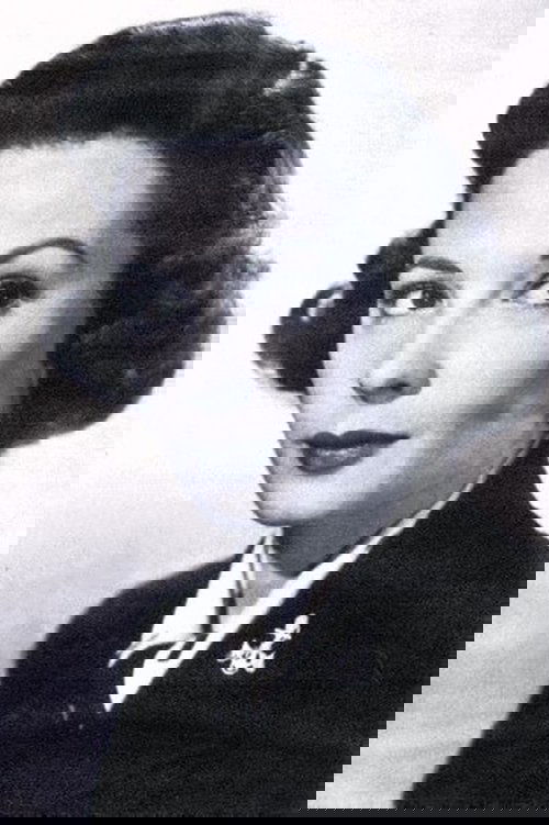 Jane Green as Hannah McCabe