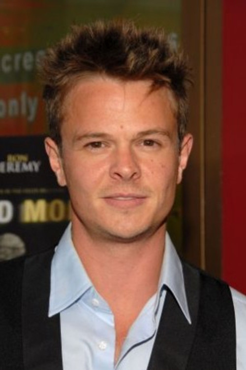 John Edward Lee as Cliff