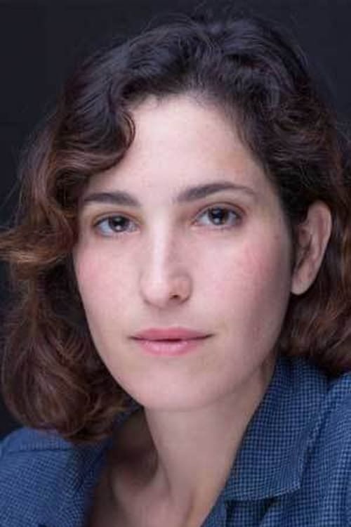 Carla Linares as Sílvia