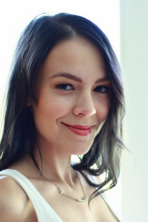 Chloe Riley profile photo