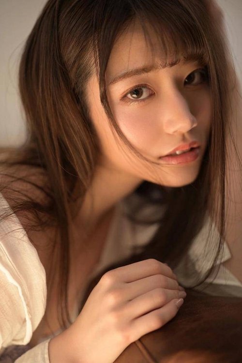 Saika Kawakita as Hiroko