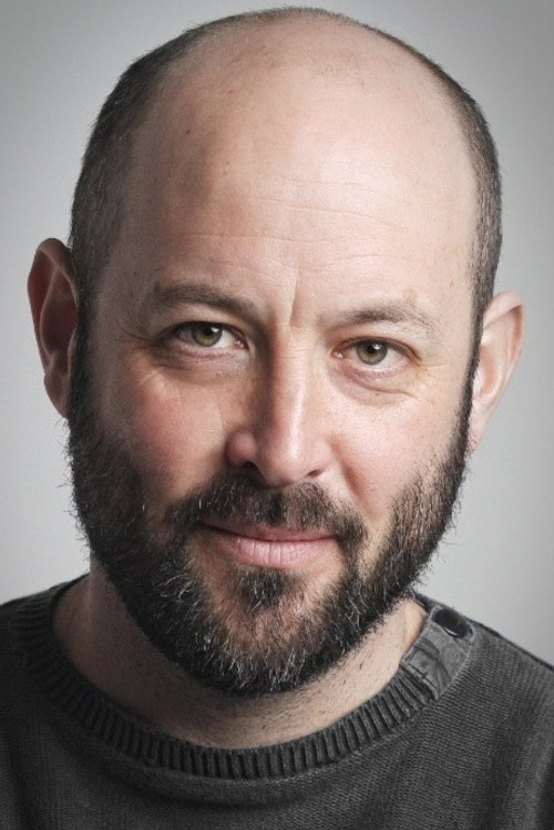 Ross Waiton as Duncan