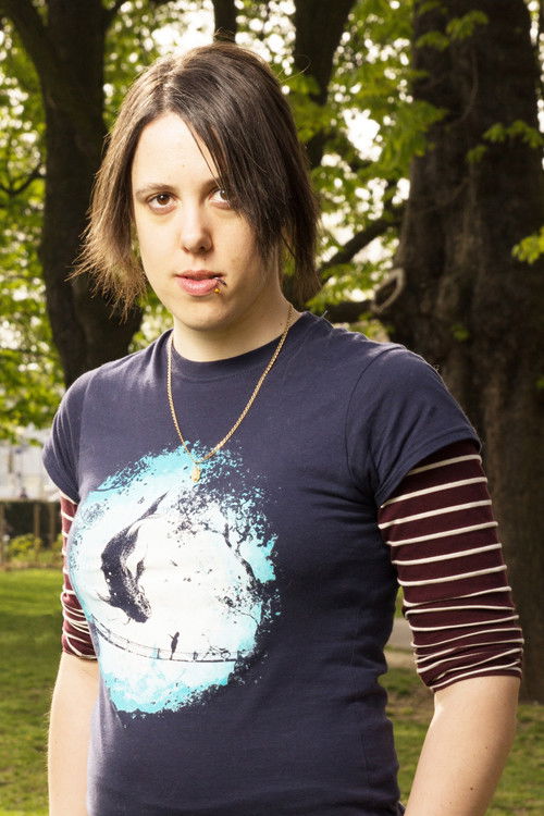 Anaïs Rahm as Isobel