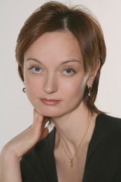 Olga Pashkova as Елена