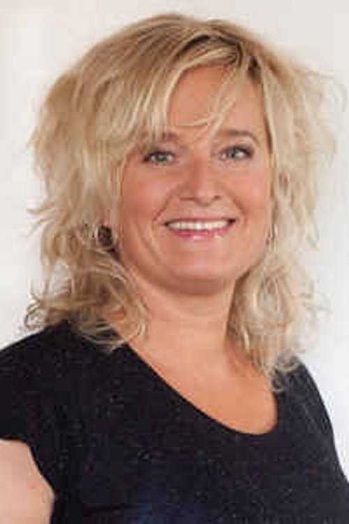 Martine Sandifort as Moeder van Brummer