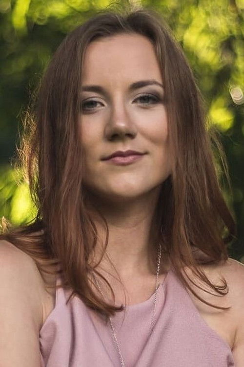 Fatme Helge Leevald as Monastery Servant