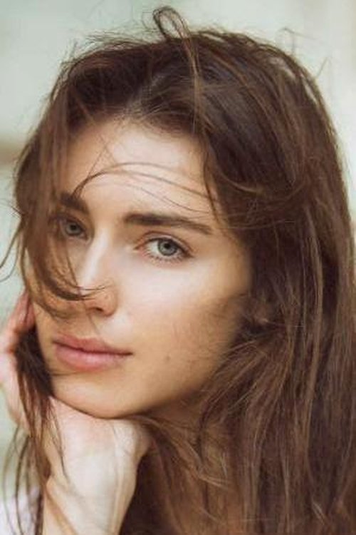 Viktoriya Pisotska as Irina