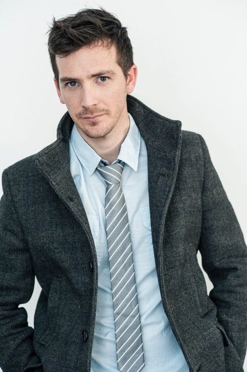 Dario Giordani as Julian