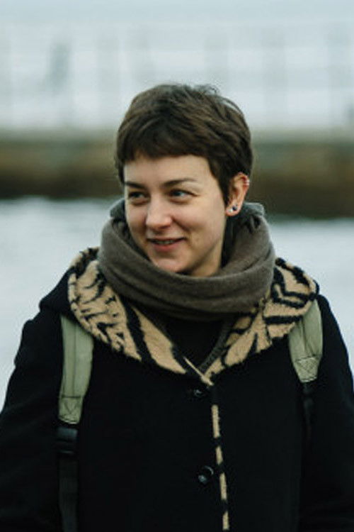 Liza Marijina as Eva