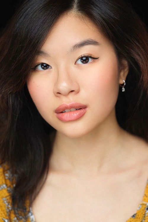 Natalie Jenq as Lia Nguyen