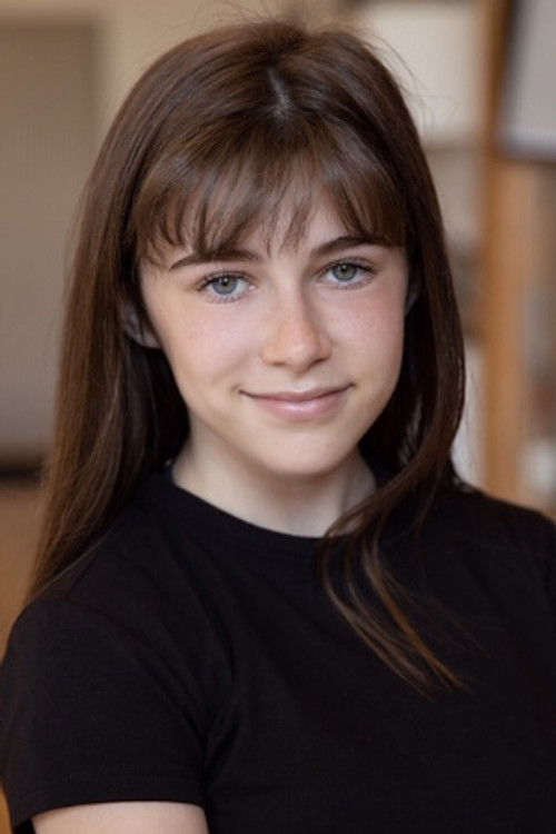 Maèva Tremblay as Marine