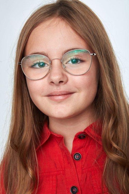 Laura Quirós as Marta Múgica