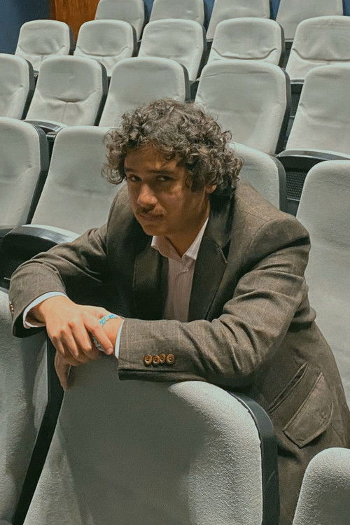 Gustavo Vegas Aguinaga as MIGUEL