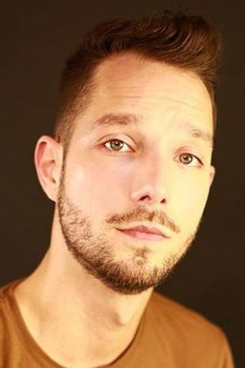 Romain Poli as Julien