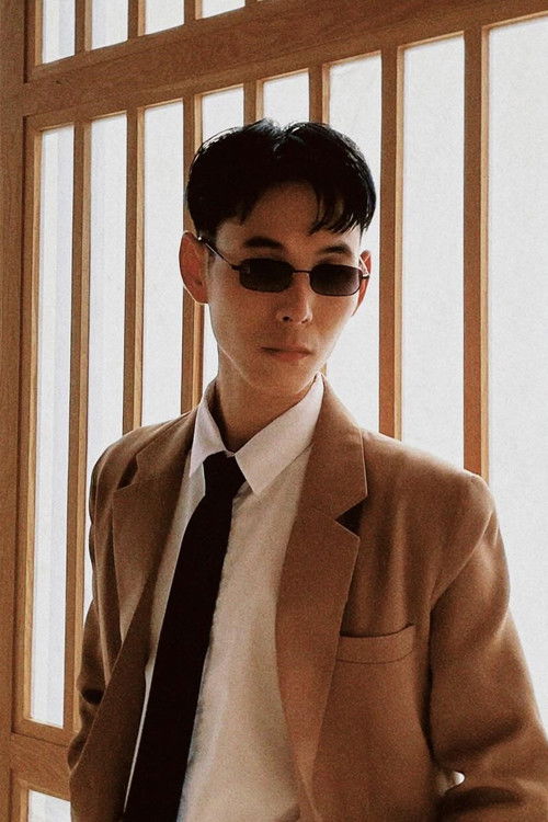 พชร วรสุนทรารมณ์ as ราชัน