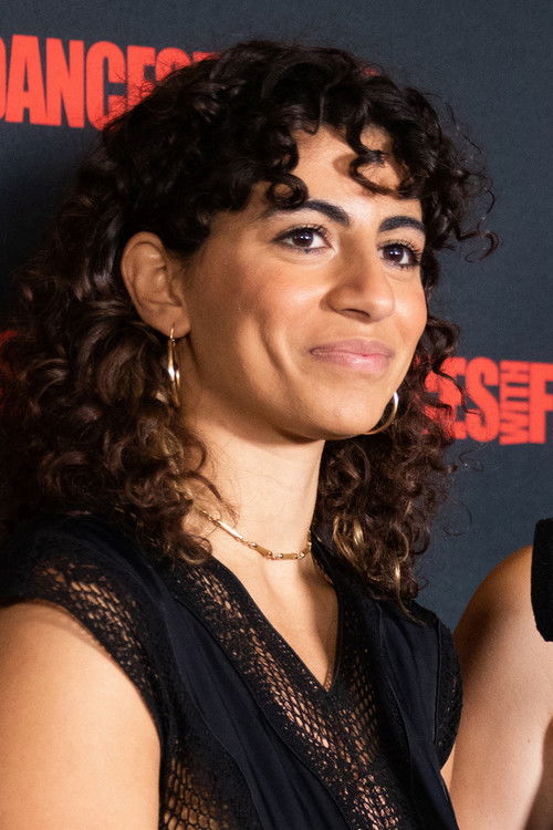 Dalia Rooni as Senna Hesham