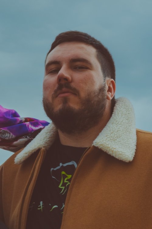 Álvaro Sastre as Héctor