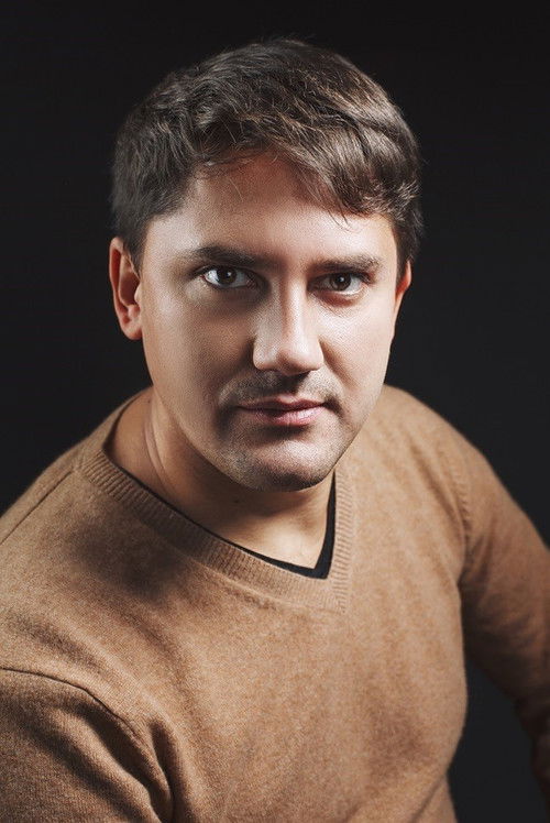Igor Afanasyev as mafiozi Bolsovskiy
