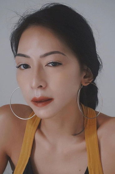 Gesata Stella as Dewi