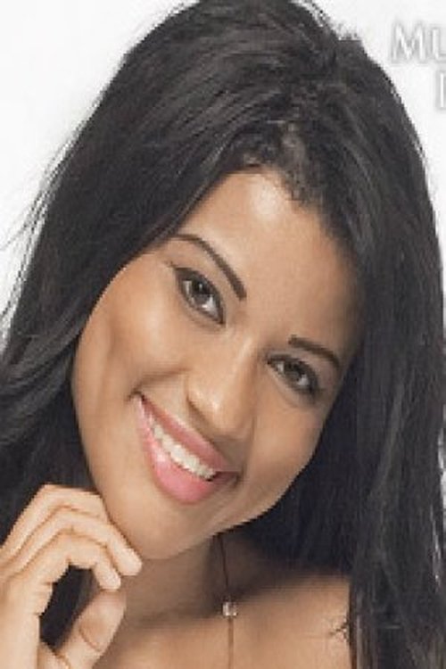 Janaína Paes as 